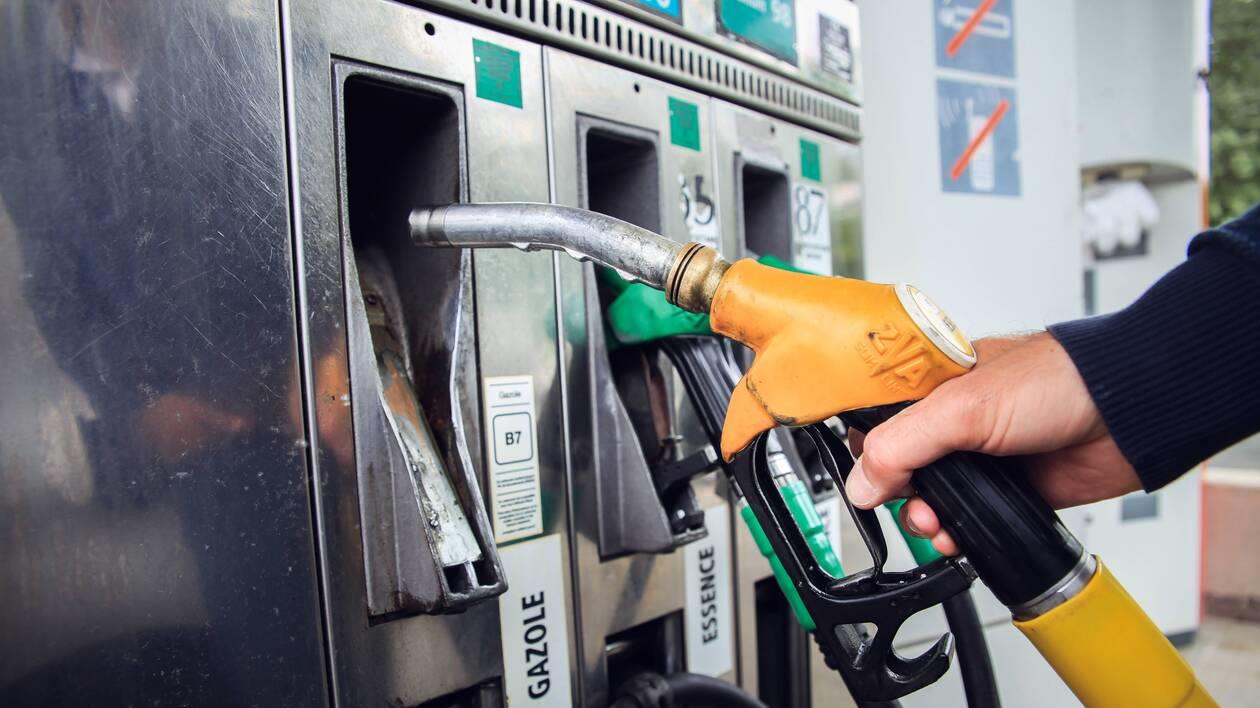 Cú đánh vào tương lai ngành dầu mỏ